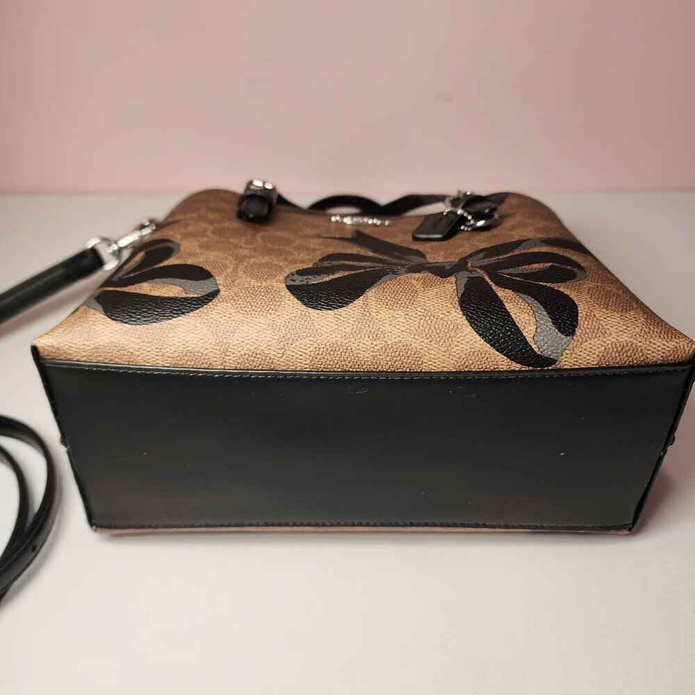Coach Brown Signature Floral Print Tote with Black Trim - Picture 5 of 7